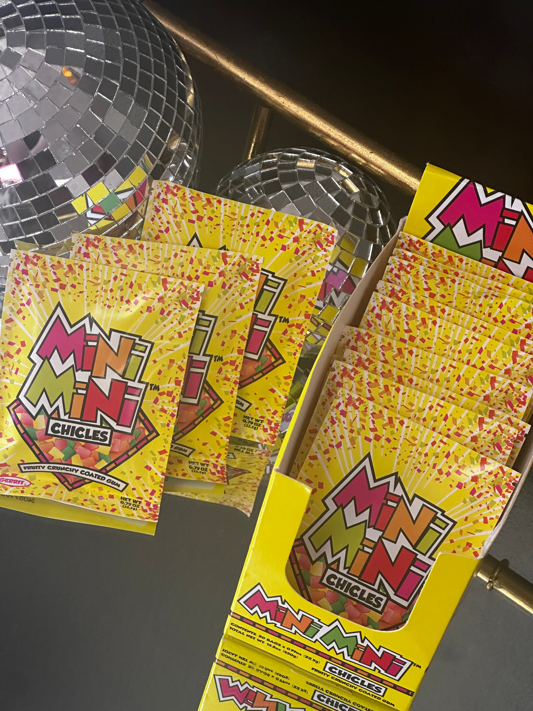 Mini Mini Chicles, Fruity Crunchy Coated Gum