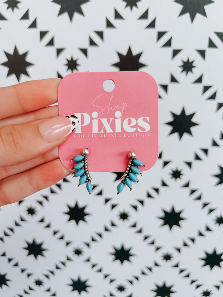 Vera Leaf Stud Earrings