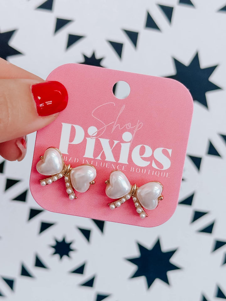 Bow Pearl Stud Earrings